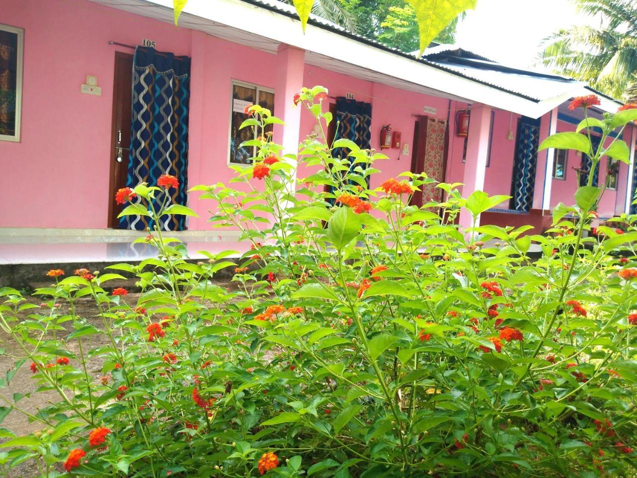Hotel Blue Bird Residency Lakshmanpur Zewnętrze zdjęcie